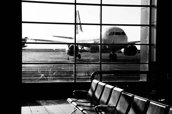 Interior Aeropuerto Una Luz Desvanecimiento — Foto de Stock