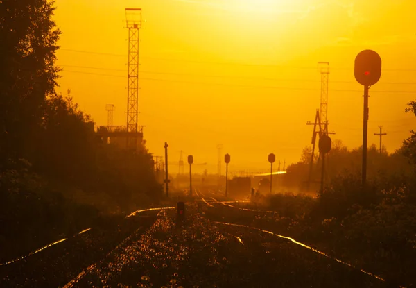 Захід Сонця Місті Вицвілому Світлі — стокове фото