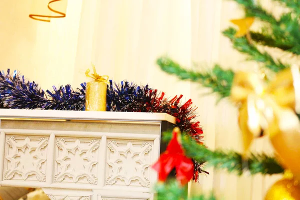 Christmas Composition Burning Candles Decoratio Faded Lightns — Stock Photo, Image