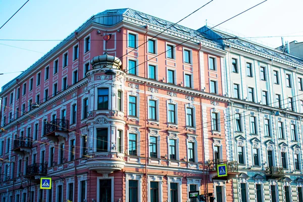 Viejo Edificio Luz Que Desvanece — Foto de Stock