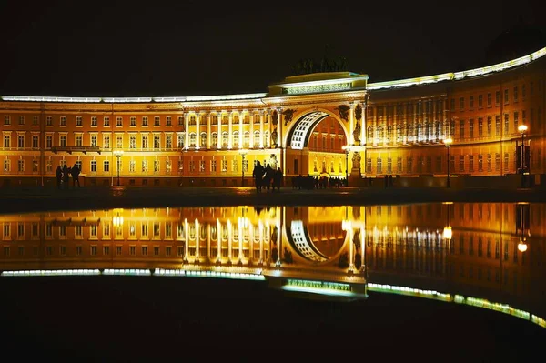 Ville Nuit Dans Une Lumière Tamisée — Photo