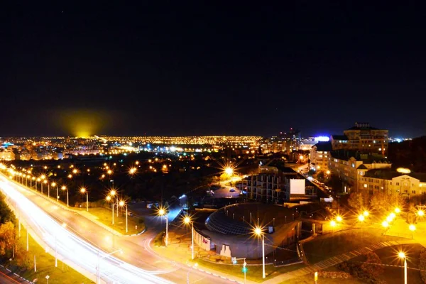 Miasto Nocy Zanikanie Światła — Zdjęcie stockowe