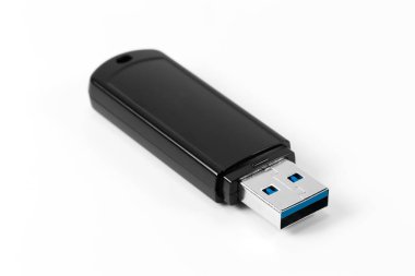 Beyaz arka plan üzerinde izole kap olmadan USB 3.0 birden parlamak götürmek