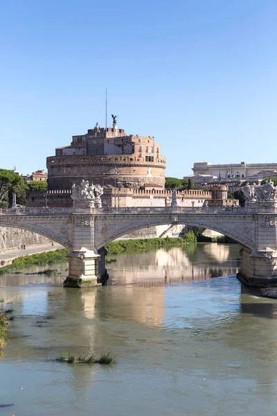 Vista Castillo Del Ángel Puente Pons Aelius Con Río Tíber —  Fotos de Stock