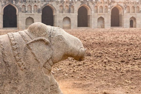 Escultura Elefante Junto Elephant Stables Hampi Karnataka India — Foto de Stock