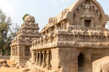 Beş Rathas, Arjuna ratha, Bhima ratha, Mahabalipuram, Tamil Nadu, Hindistan