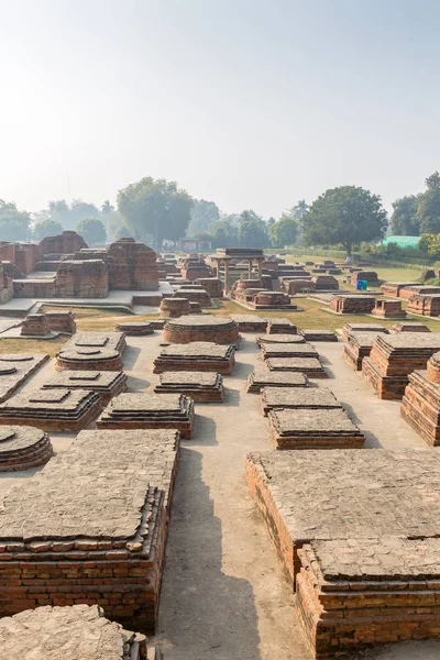 Sarnath, Varanasi, Uttar Pradesh, Hindistan Budist Tapınağı kalıntıları