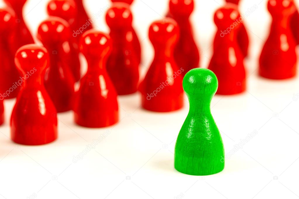 single green halma cone against red halma cones indicating majority ratios and group constelation
