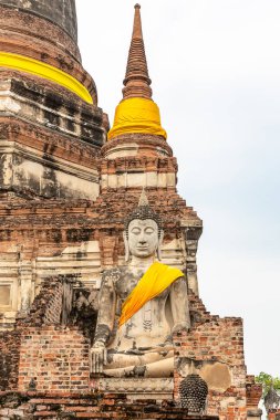Buda heykeli ve stupa Wat Yai Chai Mongkon, Ayutthaya, Tayland, Asya