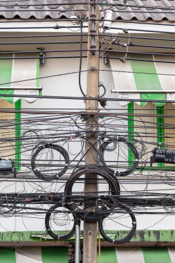 kablo dolaştırmak, Bangkok, Tayland, Asya sokaklarında