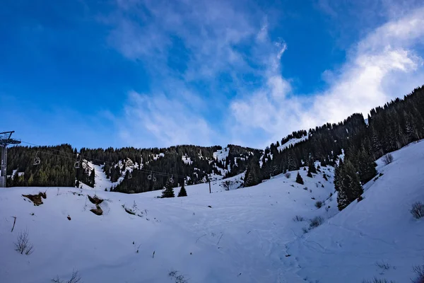 Sunny Day Akbulak Ski Base Kazakhstan — Stock Photo, Image