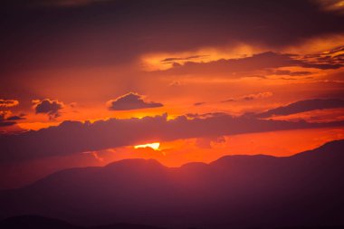 Turuncu soyut günbatımı gökyüzü