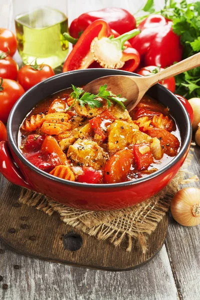 Kött Gryta Med Grönsaker Tomatsås — Stockfoto