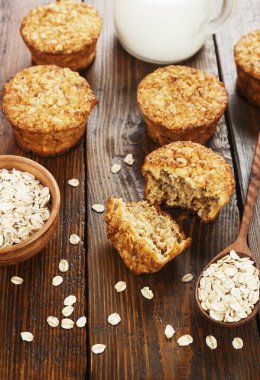 Diyet yulaf kek muz tablo ile