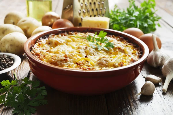 Caçarola Batata Com Bolas Carne Queijo — Fotografia de Stock