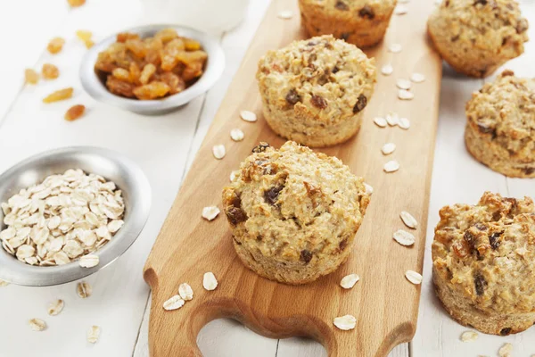 Muffins Avena Dieta Con Pasas Mesa —  Fotos de Stock