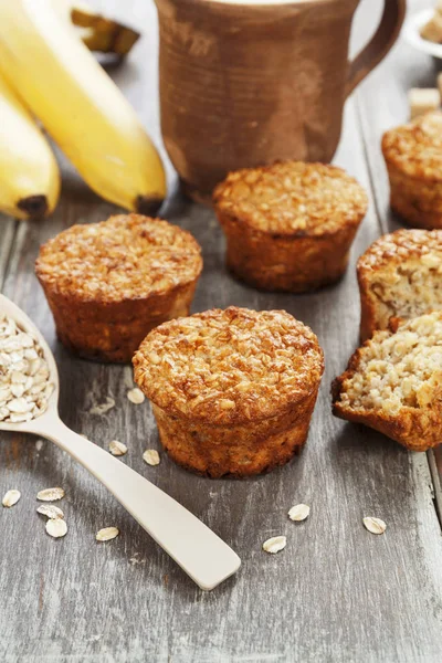 Muffins Avena Dieta Con Plátano Mesa —  Fotos de Stock