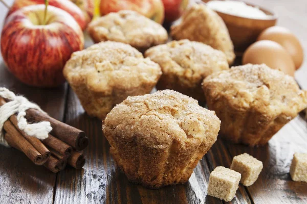 Muffins met apple — Stockfoto