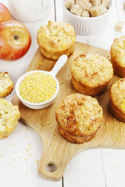 Millet muffins with apple — Stock Photo, Image