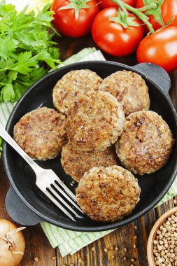  Tavada karabuğday burger