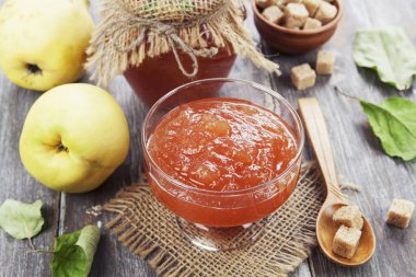 świeża wieprzowina konserwowa 