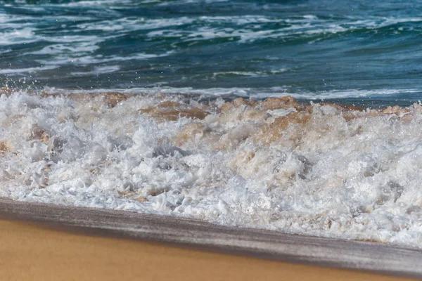 Vågor Stranden — Stockfoto