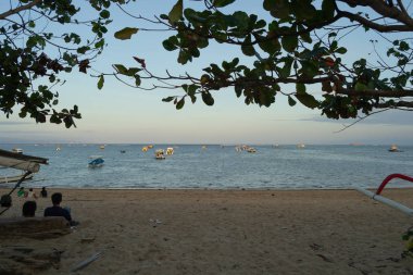 Öğleden sonra bali bir plaj Manzara