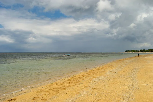 Krajobraz Pochmurny Dzień Bali Plaży — Zdjęcie stockowe