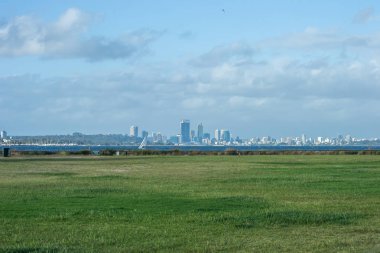 Apple çapraz Perth manzara