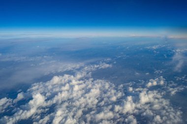 Seyyare yerküre İngiltere'de uçak