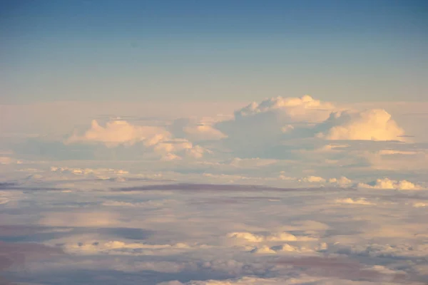 Σύννεφα Στον Ουρανό Από Αεροπλάνο — Φωτογραφία Αρχείου