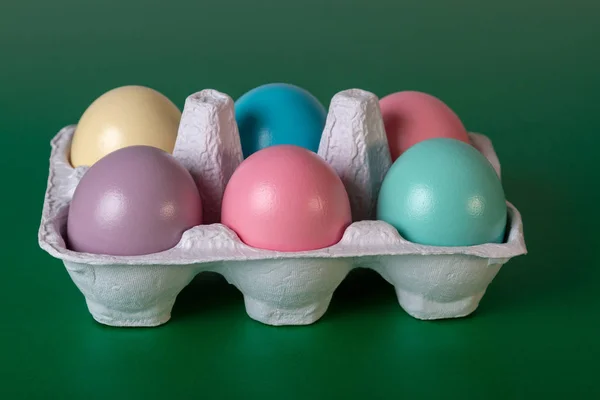 Fechar Ovo Páscoa Pintado Comida Tradicional Ferveu Ovos Páscoa Verde — Fotografia de Stock