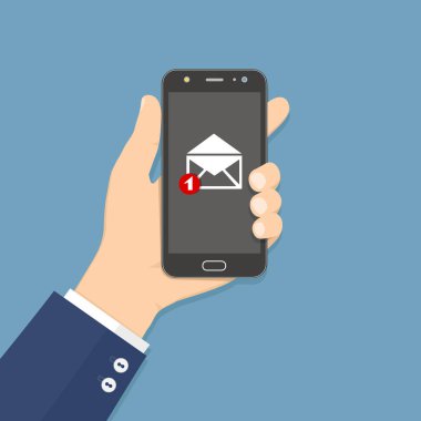 E-posta simgesi ile el tutma akıllı telefon. Düz stil.