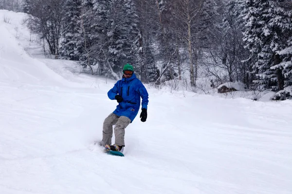 Ρωσία Sheregesh 2018 Επαγγελματίας Snowboarder Φωτεινό Αθλητικά Είδη Και Στολή — Φωτογραφία Αρχείου