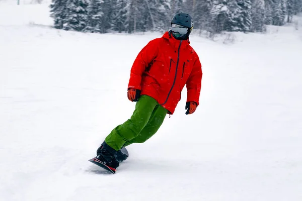 Ρωσία Sheregesh 2018 Επαγγελματίας Snowboarder Φωτεινό Αθλητικά Είδη Και Στολή — Φωτογραφία Αρχείου