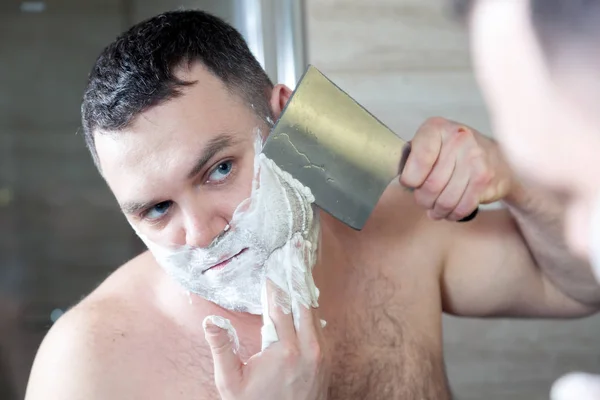 Shaving Man Big Knife Concept Brutal Caucasian Brunette Men Blue — Stock Photo, Image