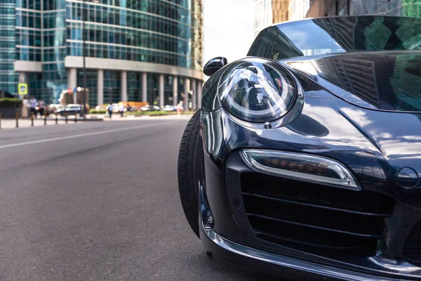 Russia Moscow 2019-06-17 Closeup headlights of new shiny luxury — Stock Photo, Image