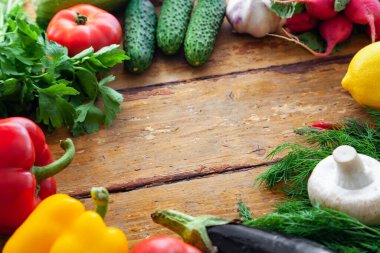 Çeşitli taze ürünlerin üst görüntüsü, sağlıklı beslenme, diyet konsepti