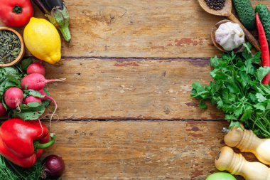 Çeşitli taze ürünlerin üst görüntüsü, sağlıklı beslenme, diyet konsepti