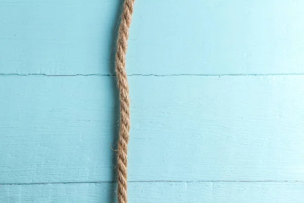 Cuerda Sobre Fondo Azul Madera Nodo Nudo — Foto de Stock