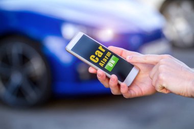 Araba alarmı telefonda online, araba hırsızlığından kendinizi korumak için bir mobil uygulama. 