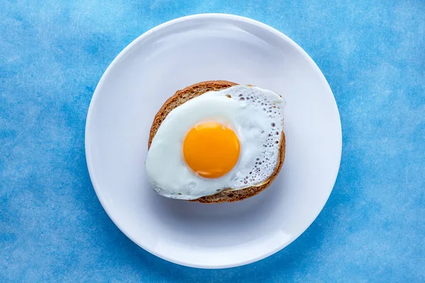 Ovo Frango Frito Com Pão Prato Para Café Manhã Saudável — Fotografia de Stock