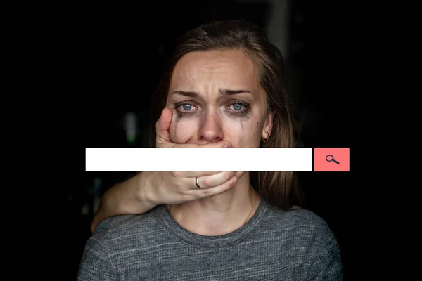Retrato Uma Mulher Chorando Depois Espancada Pelo Marido Conceito Violência — Fotografia de Stock