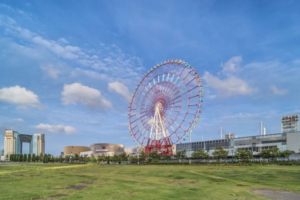 Tokyo Japan Augusti 2018 Odaiba Färgglada Höga Palette Town Pariserhjul — Stockfoto