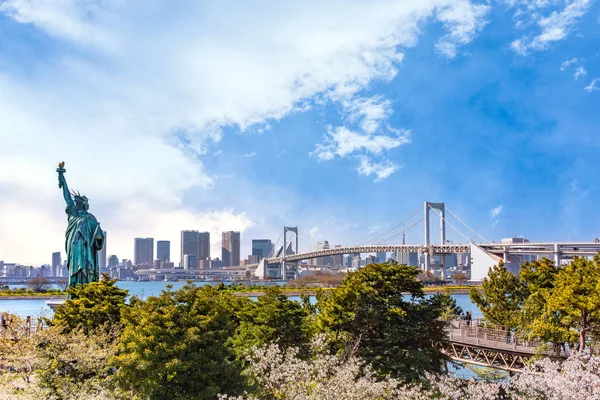 Tokyo Japon Avril 2020 Réplique Des Français Avec Des Fleurs — Photo