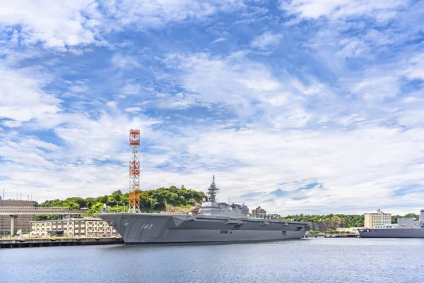 Yokosuka Japonia Lipiec 2020 Szeroki Kąt Widzenia Japońskiego Niszczyciela Izumo — Zdjęcie stockowe