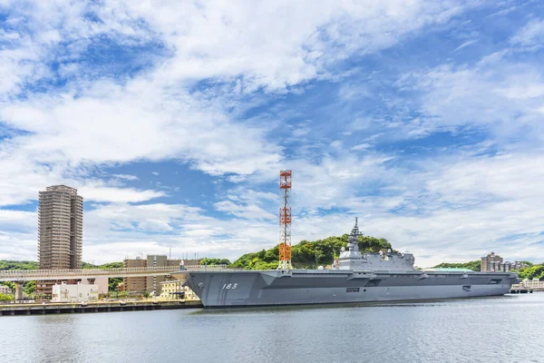 Yokosuka Japonia Lipiec 2020 Szeroki Kąt Widzenia Japońskiego Niszczyciela Izumo — Zdjęcie stockowe