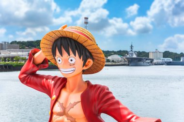 yokosuka, japan - 19 Temmuz 2020: Yokosuka donanma limanındaki yolcu gemisinde Eiichiro Oda 'nın 