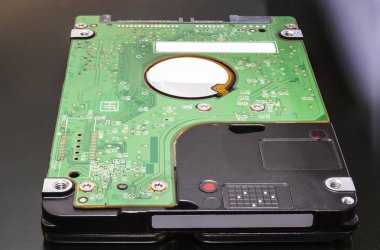 Dizüstü 2,5 inç sabit disk
