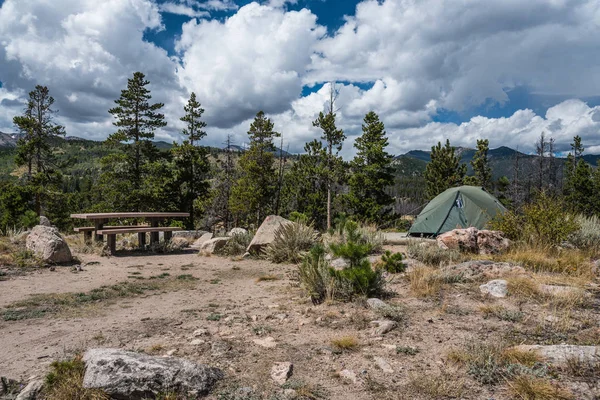Campeggio Del Bacino Del Ghiacciaio Nel Parco Nazionale Delle Montagne — Foto Stock